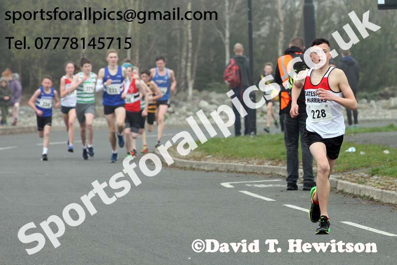 Boys and girls under-15s road race, 2019 Elswick Harirers Good Friday Road Relay, Newburn, Newcastle. Photo:  David T. Hewitson/Sports for All Pics